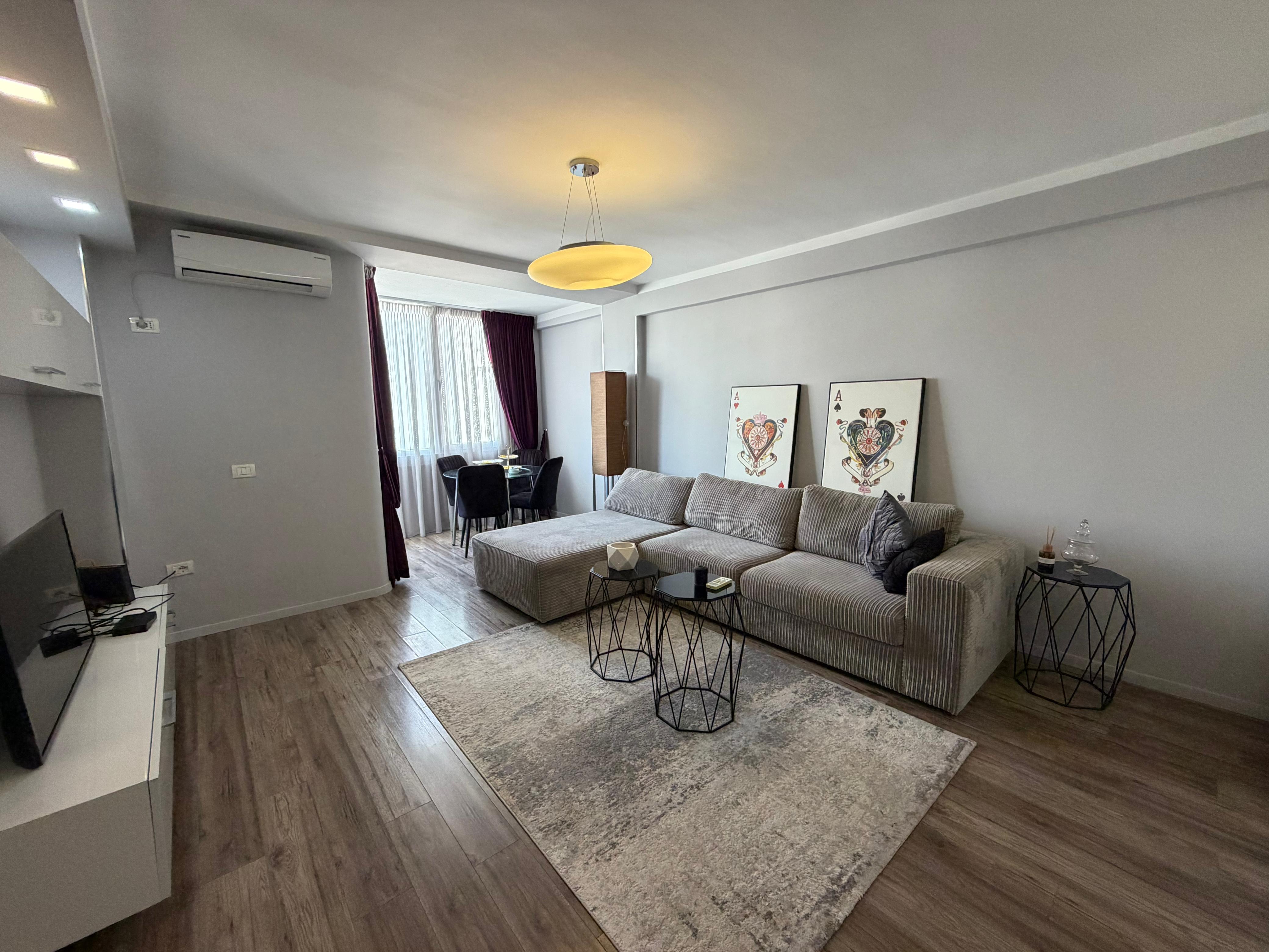 Apartament 1+1 per shitje ne Bllok